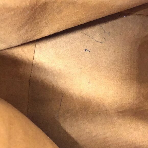 LOUIS VUITTON Epi Petit Noe Drawstring Crossbody Shoulder Bag - Picture 8 of 10